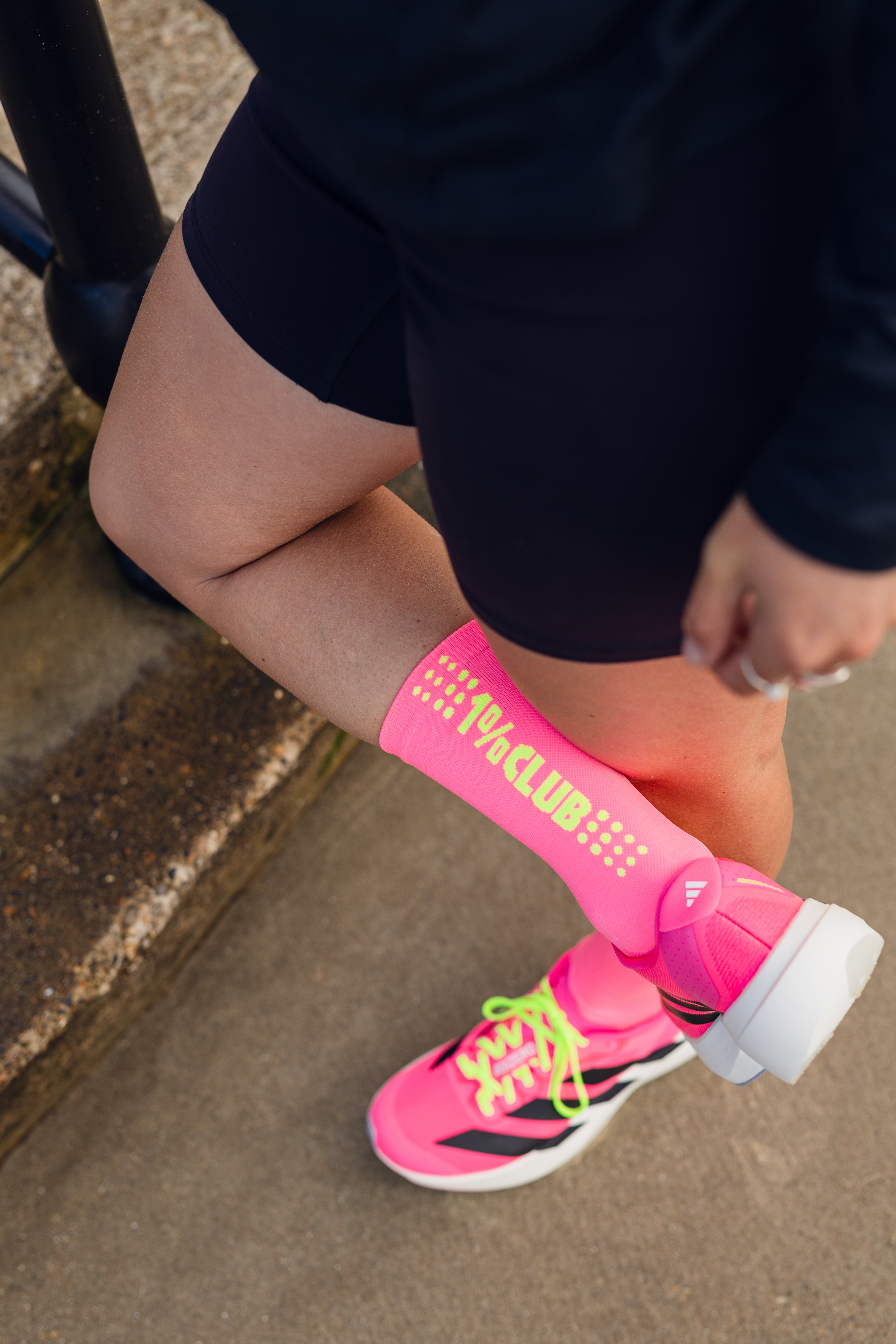 1% Club Marathon Socks - Pink